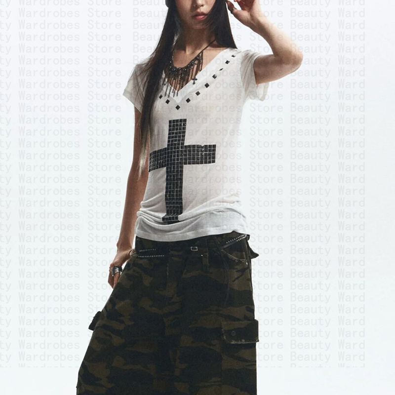Rock Goth Unique Top Y2k Crop  - огляд і ціна Y2K Graphic Baby Tee Crop